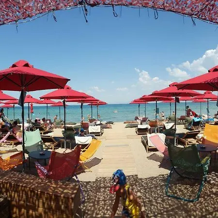 Nickys Place Perea * Peraia (Thessaloniki)