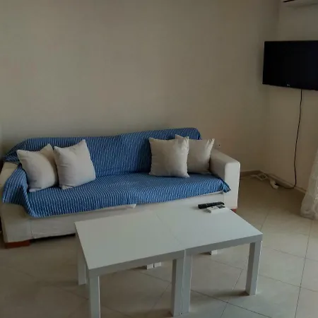 Nickys Place Perea *